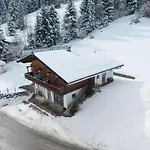 Apartment Zuhaus Gruab - Dog Friendly Tyrolean With Fireplace Premiumcard Wildschoenau
