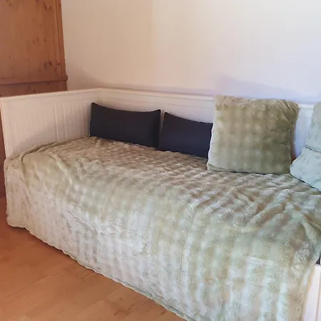 Апартаменты Cozy Tyrolean Quiet View And Dogs Welcome *