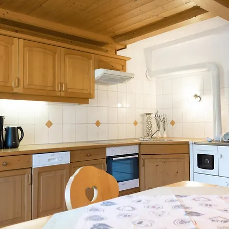 Zuhaus Gruab - Dog Friendly Tyrolean With Fireplace Premiumcard