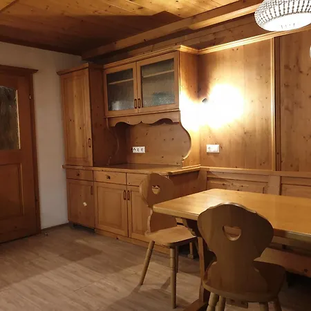 Cozy Tyrolean Quiet View And Dogs Welcome Apartment *