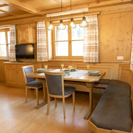 Apartamento Zuhaus Gruab - Dog Friendly Tyrolean With Fireplace Premiumcard