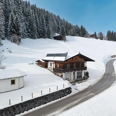 Zuhaus Gruab - Dog Friendly Tyrolean With Fireplace Premiumcard
