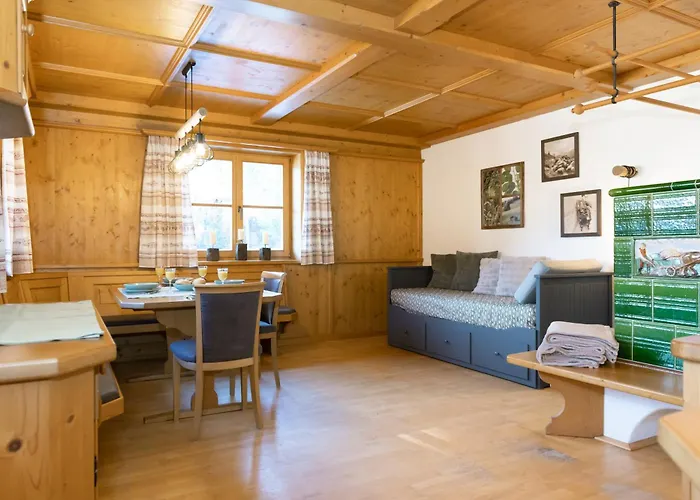 Zuhaus Gruab - Cozy Tyrolean Hideaway, Peaceful Seclusion And Dogfriendly With Wildschoenau Premium Card Apartman
